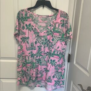 Lilly Pulitzer Pink V-Neck Short Sleeve Tee with Green Tropical Print